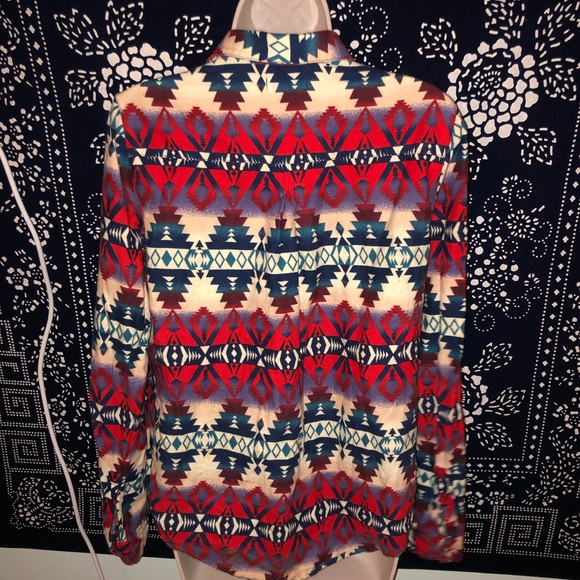 Aztec Cozy Button Up - Picture 5 of 6